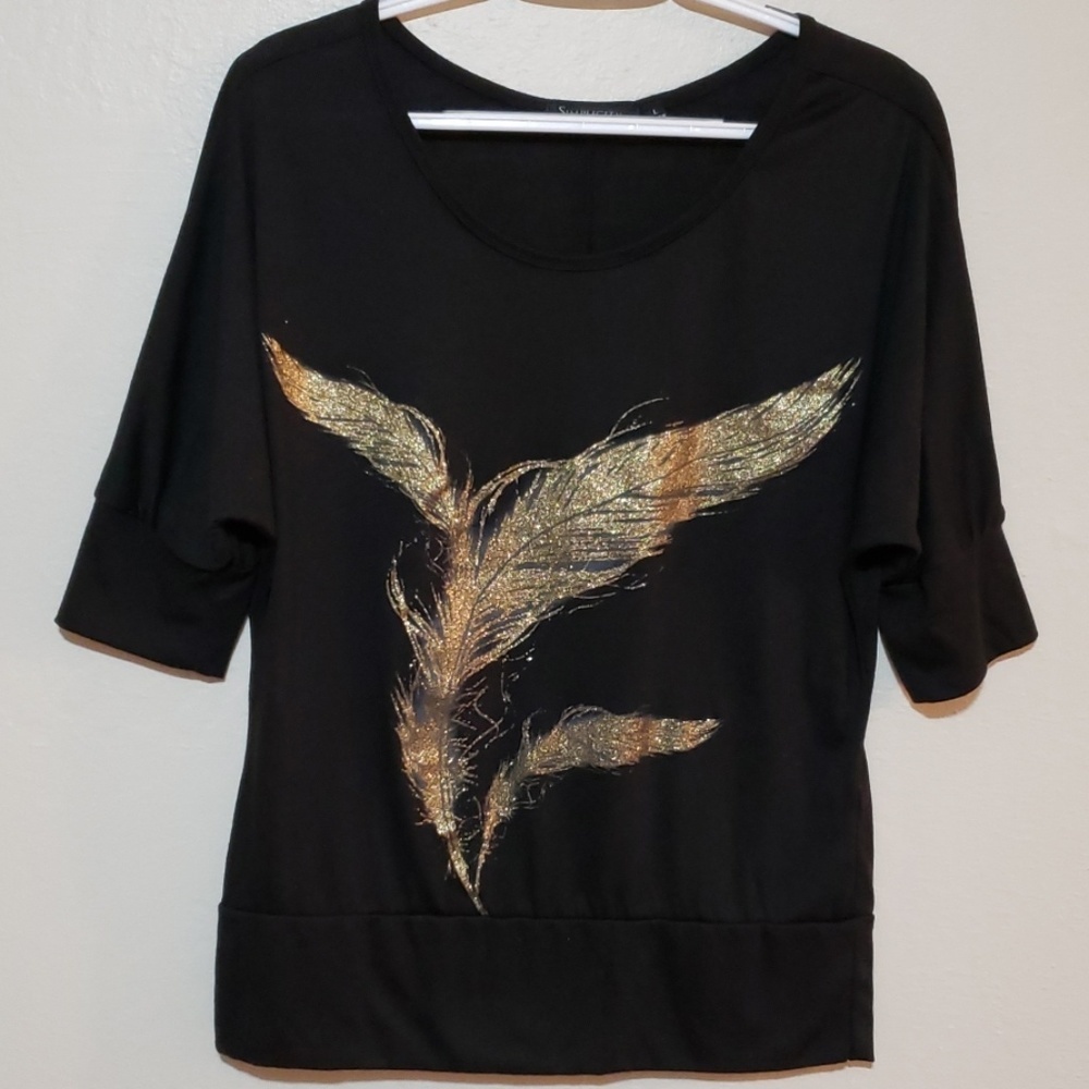 ⭐Black/Gold Sparkle feather detailed dress shirt